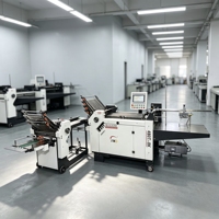 Machine à plier le papier entièrement automatique 480 mm A2 A3 A4 8 navettes 6 navettes pliage croisé pour dépliants brochures livrets manuels
