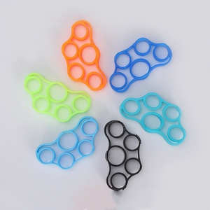 Usine en gros Logo personnalisé cinq doigts formateur Silicone main force anneau pour bras exercice poignées - Product Image 5