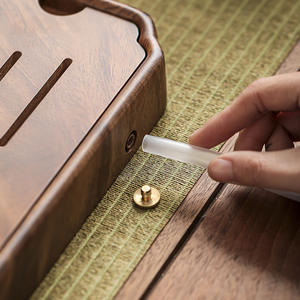 Pequeña bandeja/mesa de té para uso doméstico, hecha de madera de nogal, adecuada para preparar té para una sola persona, almacenamiento de agua, preparación en seco. - Product Image 3