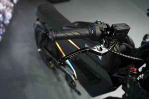 มอเตอร์ไซค์ไฟฟ้าทรงพลัง 3000 วัตต์ ความเร็วสูง สำหรับขับขี่ออฟโรด กีฬากลางแจ้ง แข่งรถ ใช้ได้ในเมือง ขายดี - Product Image 3