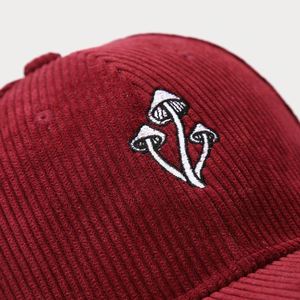 หมวกเบสบอลผ้าคอร์ดูรอยปักลายเห็ดสามชิ้นแบบใหม่สำหรับผู้หญิง พร้อมป้องกันแสงแดด เหมาะสำหรับการเดินทางกลางแจ้ง หมวกแก๊ปแบบ Snapback สำหรับผู้ชาย - Product Image 6