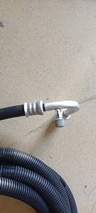 Tuyau évaporateur-compresseur 46C8696 compatible avec les pièces de chargeuse Liugong – Pièces de machines de construction directement de l'usine - Product Image 5