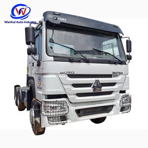 Camion Tracteur d'Occasion Howo 371HP 6*4 à Bas Prix, 10 Roues, Tête de Tracteur <span class=keywords><strong>Sinotruk</strong></span> d'Occasion, Vente Directe Usine, Remorqueur Principal - Product Image 1