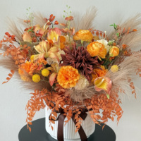 Centre de table floral artificiel Real Touch pour mariage, arrangement de roses et dahlias orange brûlé pour la décoration de table d'événement