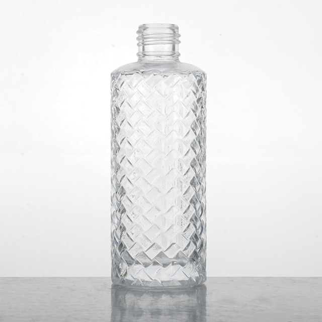 Widely Used 150ml clear Engraved Glass  Crystal Glass Diffuser Bottle