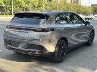 Подержанный автомобиль 2026 Leapmotor Lafa5 515 Max, б/у седан, левый руль, электрический, 218 л.с., запас хода 515 км, LiDAR, ADAS, отличное состояние