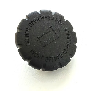 Cette usine produit en série des pièces adaptées au <span class=keywords><strong>bouchon</strong></span> <span class=keywords><strong>de</strong></span> <span class=keywords><strong>radiateur</strong></span> du réservoir <span class=keywords><strong>de</strong></span> liquide <span class=keywords><strong>de</strong></span> refroidissement <span class=keywords><strong>Mercedes</strong></span>, notamment la référence 0005018215. - Product Image 3