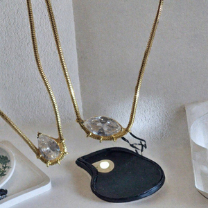 Collier pendentif en zircon en forme de goutte d'eau avec chaîne serpent multi-trous en cuivre, style Europe-Amérique, électroplaqué, pour femme, INS - Product Image 3