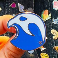 Chine usine professionnelle épingles personnalisées Anime broche mignon dessin animé métal émail épingles Badges épinglettes personnalisées