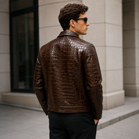 Veste décontractée pour homme en cuir grain crocodile, col rabattu, boutons métalliques, poches à rabat sur la poitrine, manches longues, vente en gros