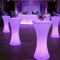 Table de bar portable à LED et ensemble de chaises de bar lumineuses en plastique pour discothèques et extérieur, idéal pour les hôtels