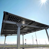Structure de carport solaire en aluminium résidentiel pour l'installation de panneaux photovoltaïques et la protection des véhicules