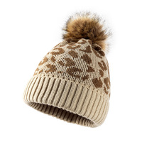 Vente en Gros Nouvelle Tendance Accessoires Bonnets à Pompon Fourrure Léopard Guépard Imprimés en Maille Chaude d'Hiver pour Femme et Fille