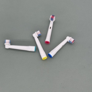 Têtes <span class=keywords><strong>de</strong></span> brosse à dents soniques interchangeables personnalisées, série <span class=keywords><strong>B</strong></span> Io 9, vente directe usine, têtes <span class=keywords><strong>de</strong></span> brosse à dents électriques remplaçables pour soins bucco-dentaires - Product Image 4