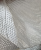 100g/ ㎡ Mousse isolante écologique et organique, technologie non tissée soufflée à chaud, matériau léger en polypropylène pour vêtements et chaussures