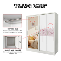 Armoire en acier moderne autoportante avec porte coulissante gauche réglable et ouverture à droite, design gain de place pour chambre à coucher