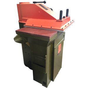 Máquina de corte de cuero Atom <span class=keywords><strong>G999</strong></span> con brazo oscilante, troqueladora, prensa de corte, maquinaria italiana usada - Product Image 2