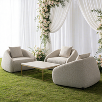 Canapé d'événement en forme de U, une place, en tissu de lin blanc, élégant, moderne et minimaliste, pour mariage