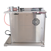 Machine d'étiquetage semi-automatique pour coins, réglage facile pour cartons, boîtes et produits d'emballage carrés
