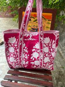 Sac de transport matelassé en coton, lavable, motifs imprimés à la main traditionnels, sac à bandoulière pour voyage et shopping - Product Image 3