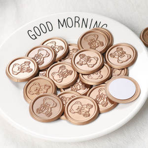 Timbres à cire d'ongle ronds à motif dessin animé pour enveloppes, cadeaux, journalisation et décoration de fêtes - Product Image 4