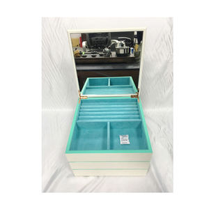 Grande boîte à bijoux/armoire en bois avec serrure pour femmes et filles, pour bagues, colliers, bracelets, surface mate, 3 étages, cadeau de Noël - Product Image 5