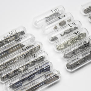 Ensemble d'échantillons d'éléments rares, 16 pièces, scellé sous verre, aide pédagogique scientifique, objet de collection scientifique - Product Image 1