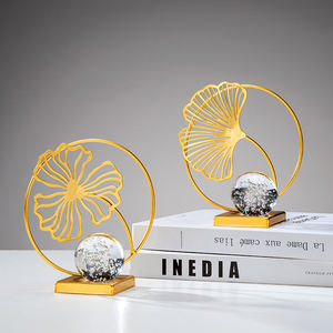 Nordic modern luxury home decorazioni creative ornamenti a sfera di cristallo soggiorno accessori per arredamento in metallo - Product Image 3