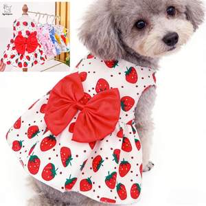 Gaun Hewan Peliharaan Musim Panas Symbipets Bahan Polyester Mewah, Model Rok Kupu-kupu, OEM ODM, Motif Buah Stroberi untuk Kucing dan Anjing - Product Image 1
