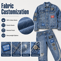 Ensemble survêtement streetwear IKDEER personnalisé avec logo brodé pour homme – Veste délavée et jean en denim effet usé