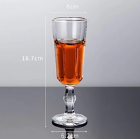 Verres à vin rouge de luxe Raymond, forme diamant, bord doré, cristal sans plomb, gobelet 210 ml, design créatif minimaliste, pour mariages et familles