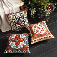 Housse de coussin brodée en coton et lin de style bohème, broderie ethnique kazakhe
