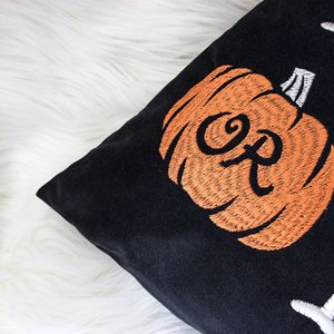 Cojín Lumbar de Halloween con Bordado de Trick or Treat, Cojín Negro, Decoración de Halloween, Disfraces, Juguetes, Regalos, Decoración de Halloween - Product Image 2