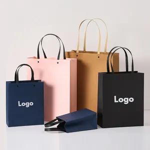 Sacolas de compras com logotipo personalizado por atacado, sacolas recicláveis para compras em papel Kraft marrom com alça, embalagens para compras