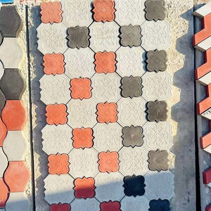 Moules en caoutchouc et plastique pour blocs <span class=keywords><strong>de</strong></span> ciment, dalles <span class=keywords><strong>de</strong></span> sol, pavés en béton et pierres <span class=keywords><strong>de</strong></span> pavage - Product Image 6