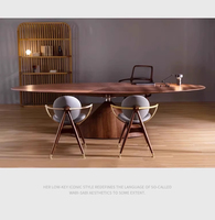 Table de salle à manger personnalisée de designer italien, style 'Net Red' (tendance), en forme de soucoupe volante, en bois massif, pour villa, grande table minimaliste à plateau plat, table de bureau