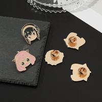 Broches d'anime SPY X FAMILY tendance, personnage Twilight Forger, accessoire de décoration cosplay en alliage pour les fans