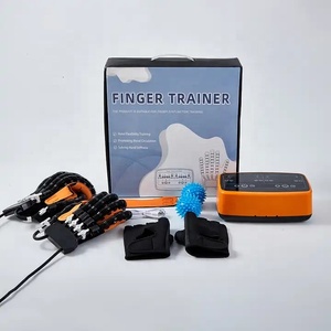 Gants de rééducation Doigt moteur Course de main Gants de robot Équipement de rééducation électrique pour la paralysie des personnes âgées