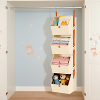Armoire suspendue en tissu à quatre couches pour le rangement, gain de place, idéale pour l'organisation de la chambre, paniers de rangement pliables.