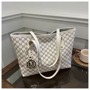 Bolsos de mano de lujo de alta calidad, bolsos de hombro con diseño de moda, tendencia de la marca Sac, fábrica de Guangzhou, venta al por mayor - Product Image 3