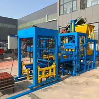 Machine de fabrication de blocs entièrement automatique, machine à fabriquer des briques creuses, machine à fabriquer des briques en béton emboîtables