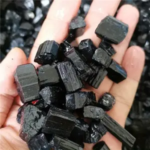 Offre Spéciale : Cristal de Tourmaline Noire Naturelle Brute Irrégulière de Qualité Supérieure pour la Guérison et Autres Artisanats en Cristal – Vente en Gros Direct Usine - Product Image 1