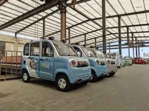 سيارة كهربائية هجينة صغيرة بهيكل هاتشباك، مقود يسار، مقعدين، 4 أبواب، للبالغين، معتمدة من EEC/COC، مزودة ببطارية ليثيوم - Product Image 4