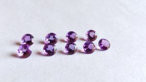 Vente en gros d'Améthyste violette naturelle Cabochon de pierres précieuses en vrac Pierre gemme de haute qualité dans toutes les formes et tailles à l'approvisionnement en vrac - Product Image 4