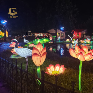 JNZ2237 Lanterne Tradizionali Cinesi Personalizzate per Festival all'Aperto con LED, Spettacolo di Lanterne Floreali, Decorazioni Artistiche per le Festività - Product Image 2