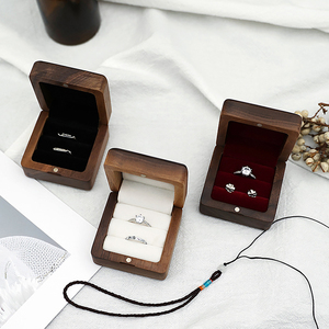 Proposition de mariage boîte à bijoux bague de mariage <span class=keywords><strong>noyer</strong></span> hêtre anneau boîte de rangement petite boîte à bijoux en bois de stockage Portable rétro - Product Image 1