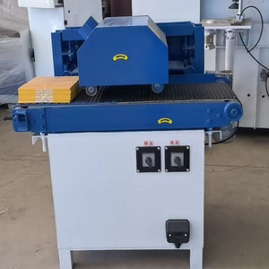 Scie à <span class=keywords><strong>table</strong></span> multi-lames de 200/300/400 mm de largeur <span class=keywords><strong>pour</strong></span> la découpe de planches de <span class=keywords><strong>bois</strong></span> et de billes – Équipement de sciage et de découpe longitudinale - Product Image 6