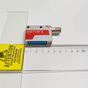 เครื่องอ่านบาร์โค้ดแบบติดตั้ง Leuze BCL 8 SM 102 ระดับ IP67 สำหรับงานอุตสาหกรรม - Product Image 2