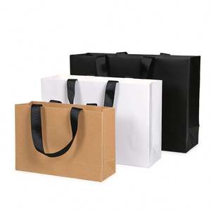 Wholesale Paper Low-Priced Luxury Retail Shopping Gift Paper <b>Bags</b> Customized <b>Clothing</b> Shopping <b>Bags</b> <b>Packaging</b> Paper <b>Bags</b> - Product Image 1