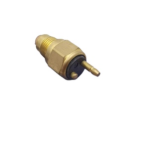 Capteur CH15516 121250-44901 Capteur de température de l'eau pour 4TNE88 4TNV88 - Product Image 1